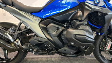 BMW R1300 R SE (25MY)